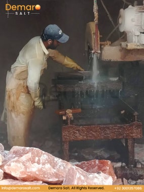 Himalayan Salt Block Cutting